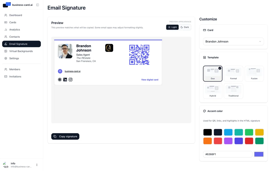 Building a professional email signature in business-card.ai